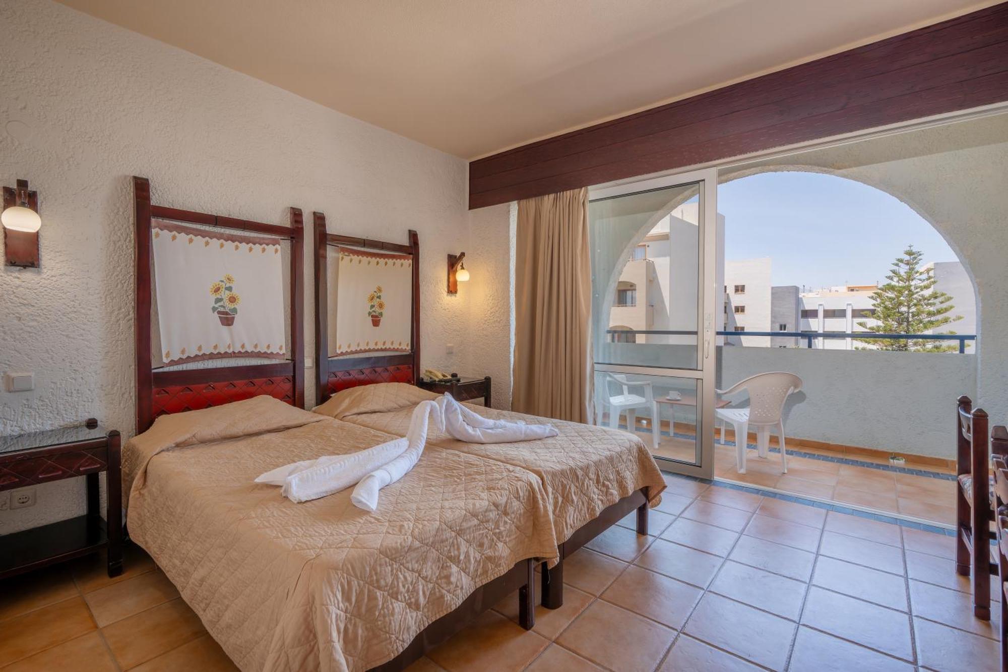 Lefkoniko Beach & Icarus Suite Apts Rethymno  Exterior photo